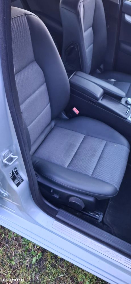 Mercedes-Benz Klasa C 200 T CDI DPF Automatik Avantgarde - 20