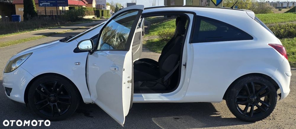 Opel Corsa 1.2 16V Enjoy - 22