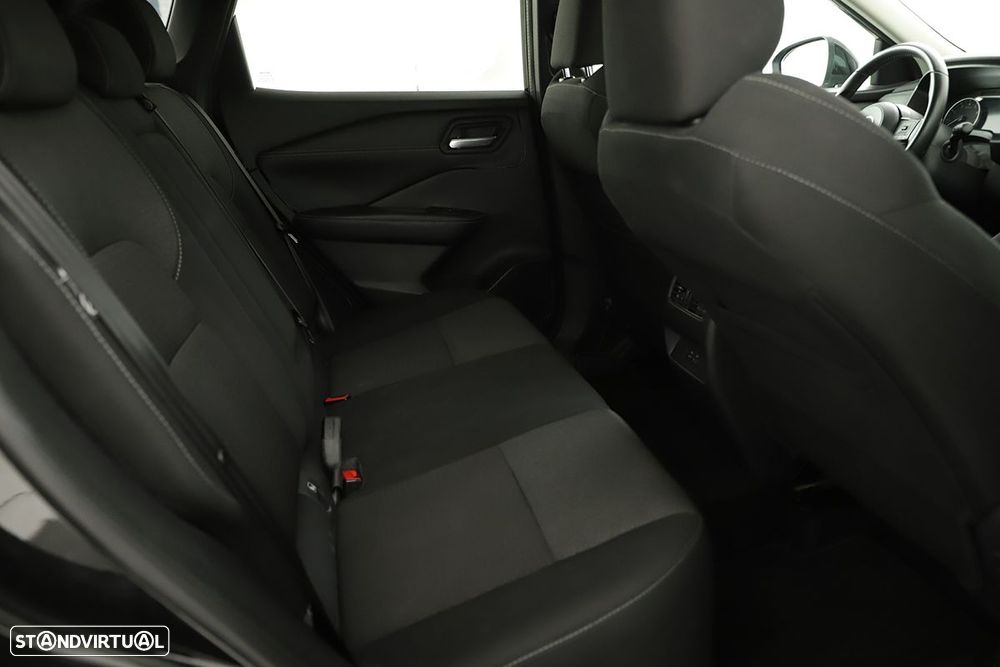 Nissan Qashqai 1.3 DIG-T N-GO Xtronic - 21