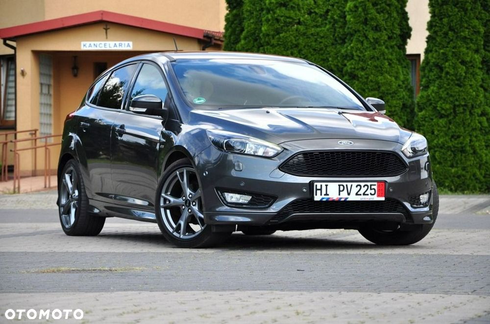Ford Focus - 11