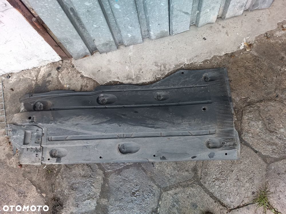 OSŁONA PODWOZIA 5Q0825202M GOLF SPORTSVAN SKODA OCTAVIA III 3  PRAWA ORYGINAŁ - 2