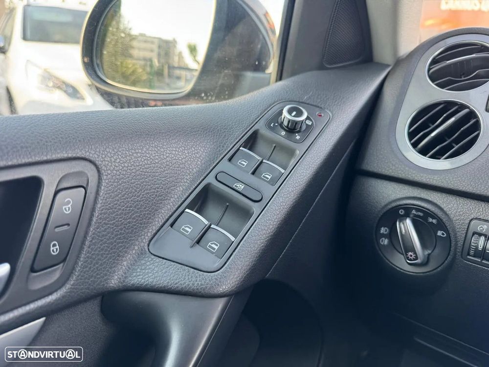 VW Tiguan 2.0 TDi Trend BlueMotion - 37