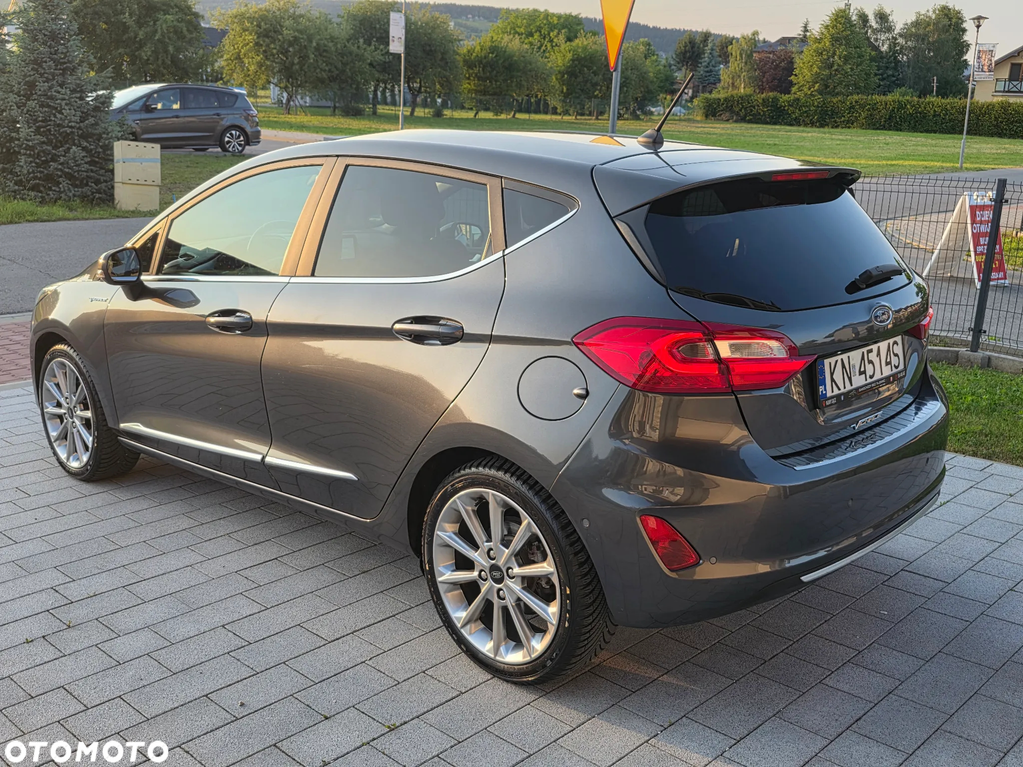 Ford Fiesta 1.0 EcoBoost S&S VIGNALE - 3