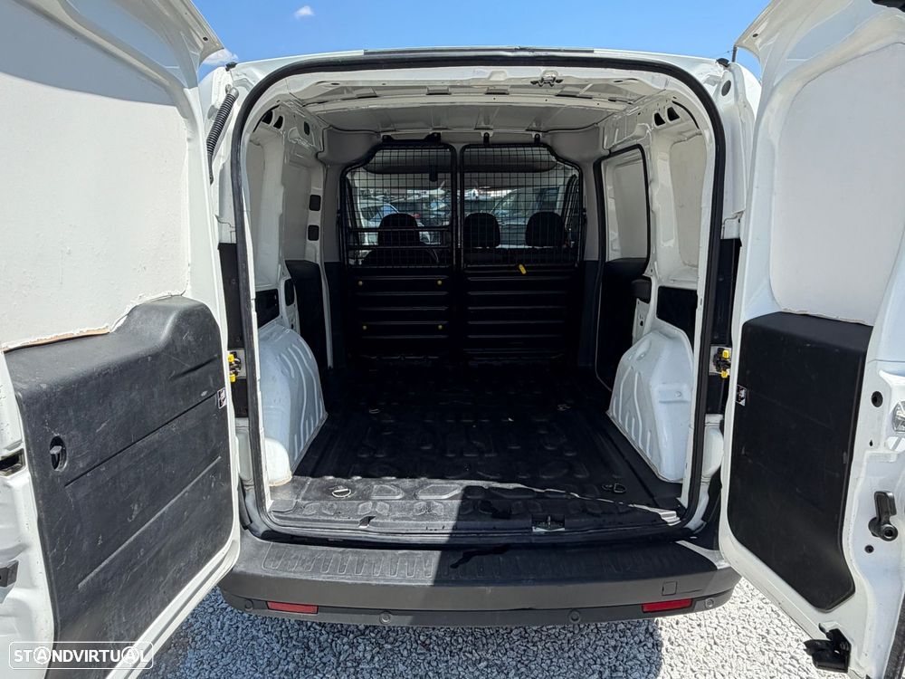 Fiat Doblo 1.3 MJ Easy 3L - 11