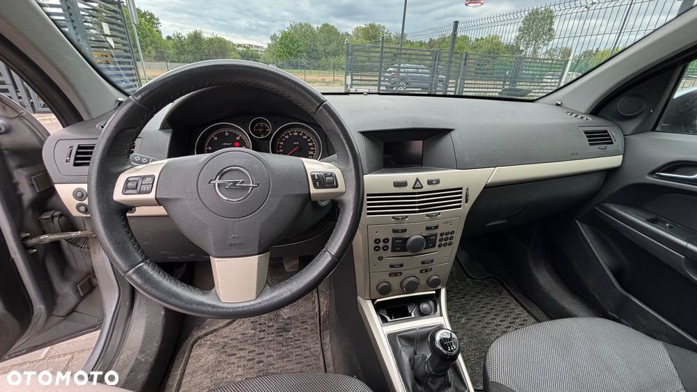 Opel Astra 1.3 CDTI - 15