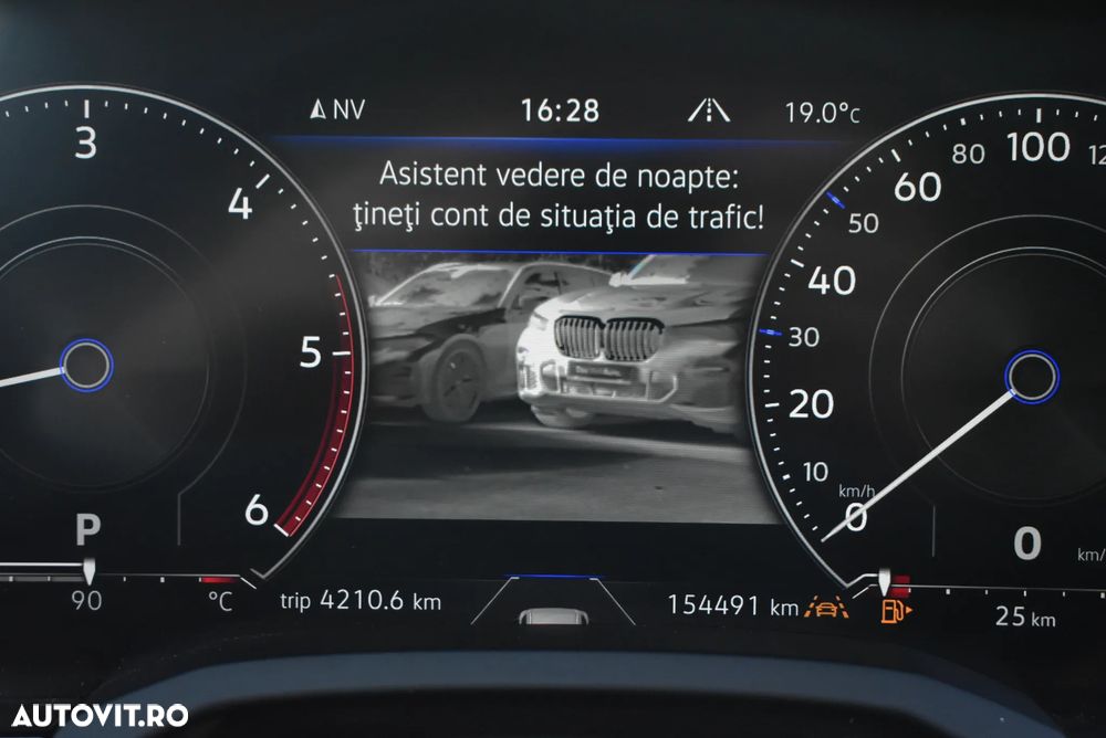 Volkswagen Touareg V6 TDI Elegance - 25