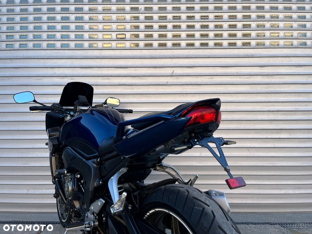 Yamaha FZ - 15