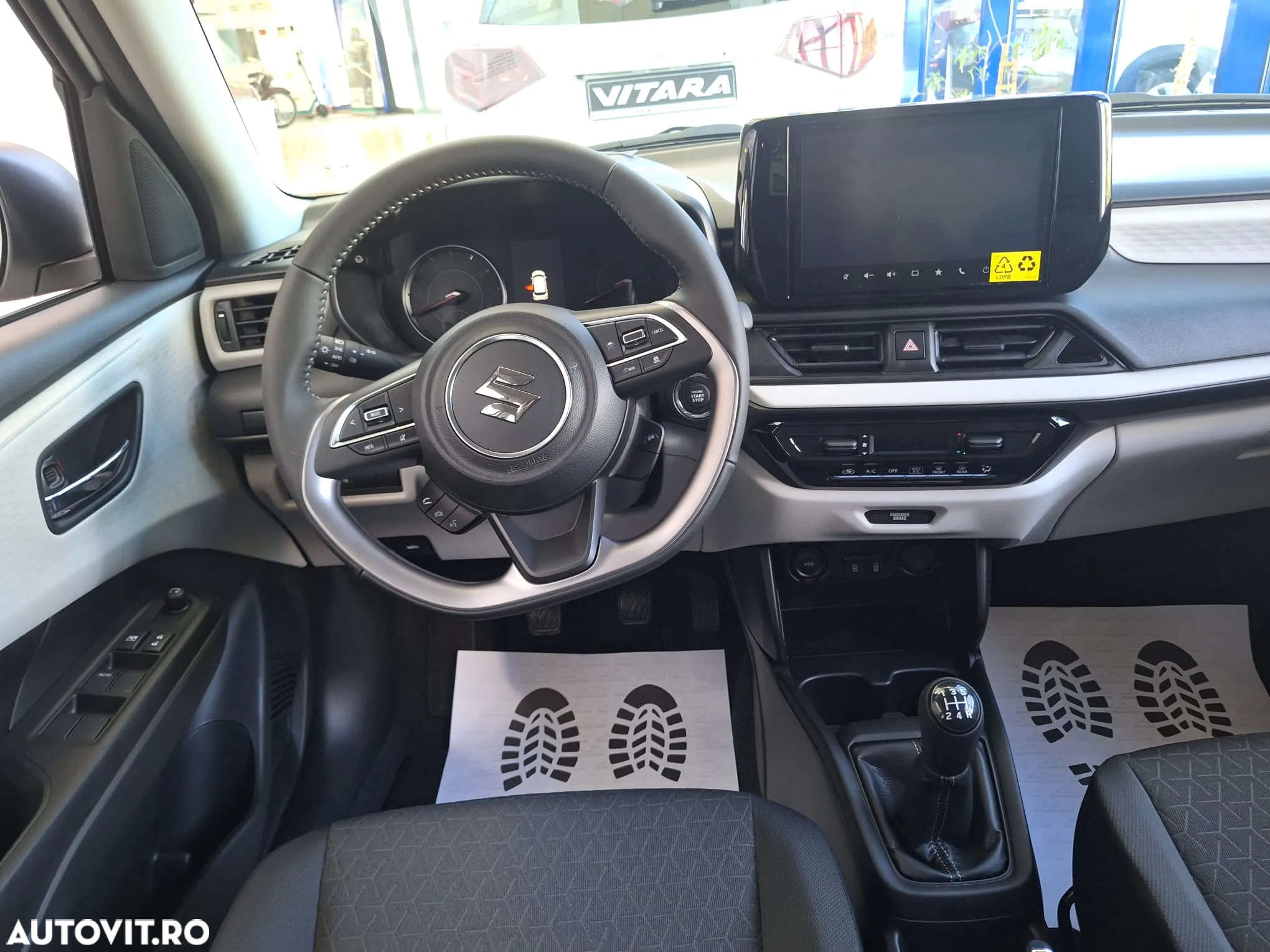 Suzuki Swift 1.2 Dualjet 12V MHEV Passion - 3