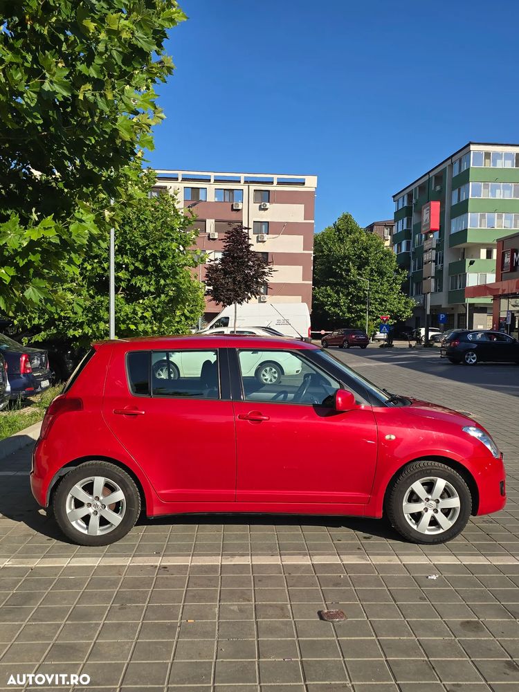 Suzuki Swift 1.3 GS - 4
