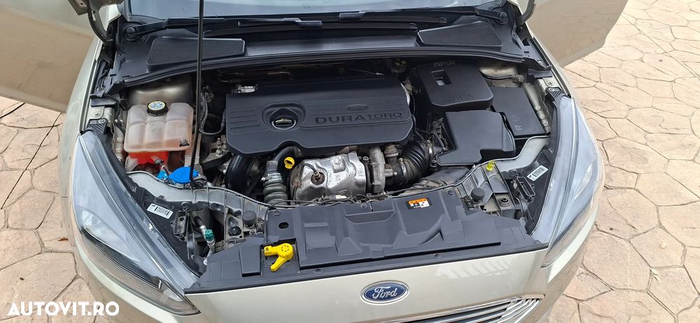 Ford Focus - 9