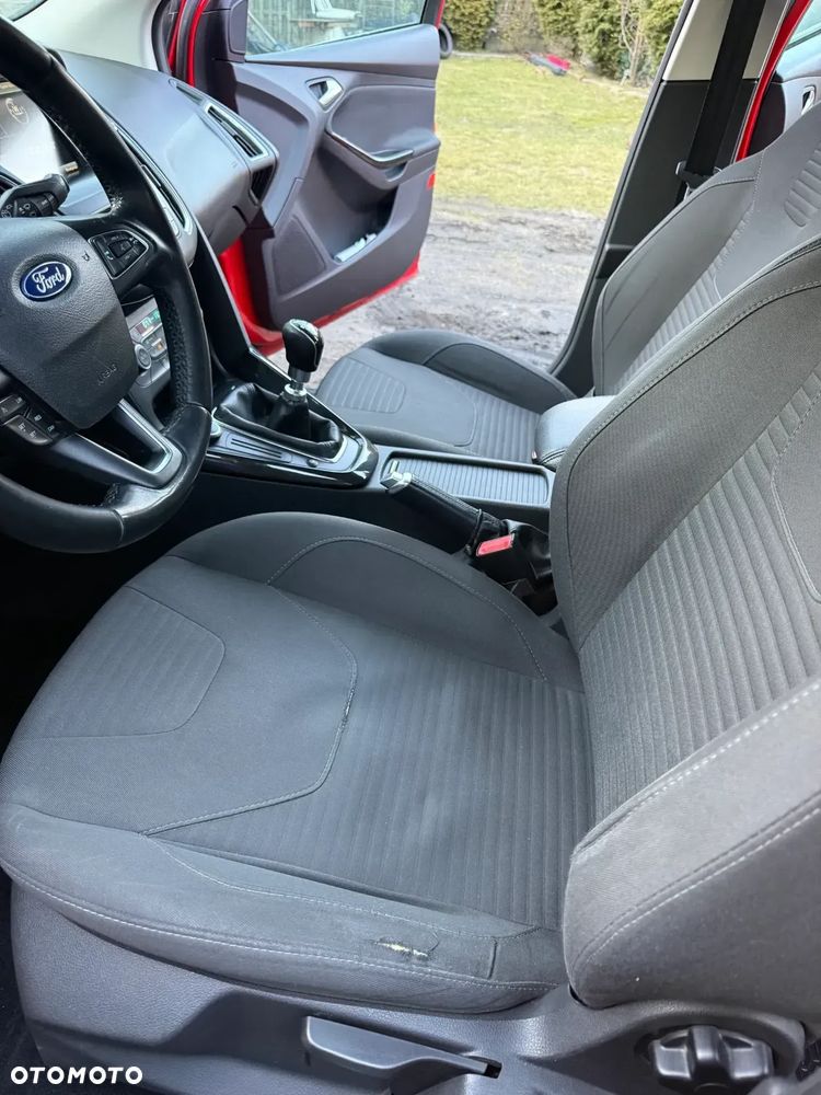 Ford Focus 1.6 TDCi Titanium - 10