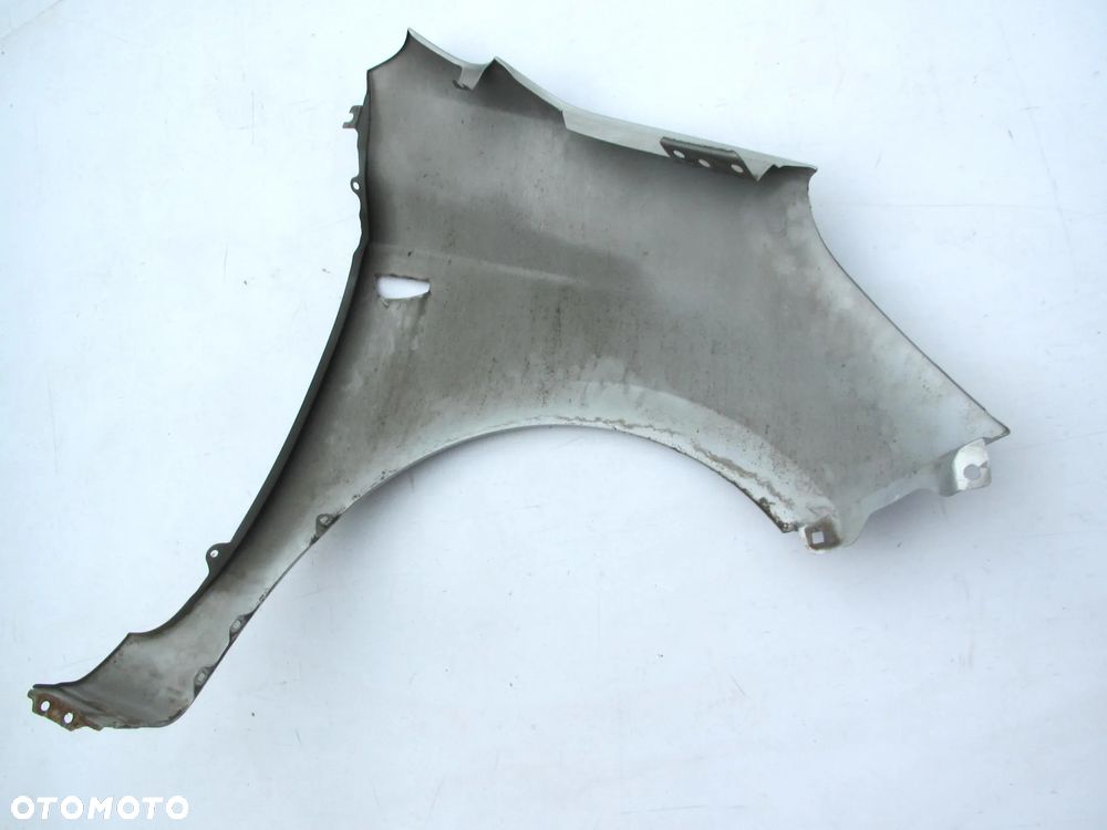 HYUNDAI i20 2008 - 2012 błotnik LEWY ORYGINAŁ - 8