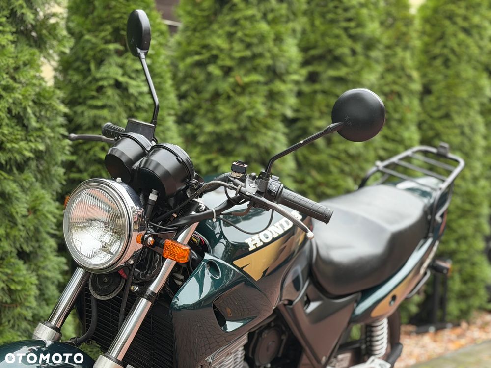 Honda CB - 18