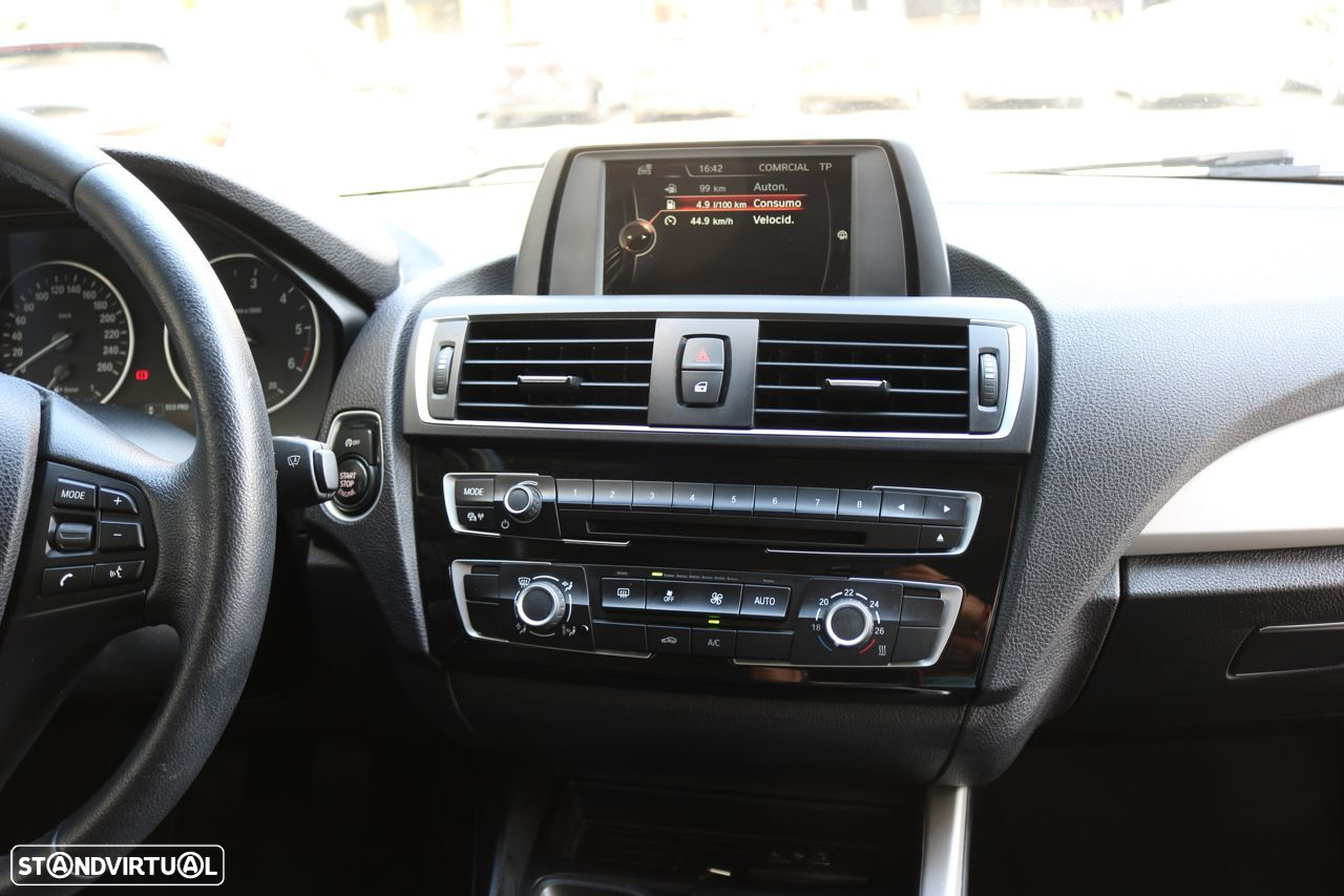 BMW 116 d EDynamics Line Urban - 25