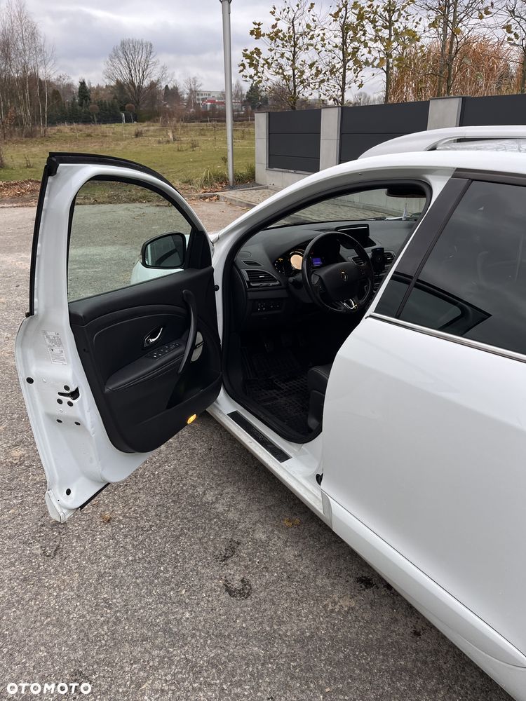 Renault Megane 1.6 dCi Energy Bose Edition - 8