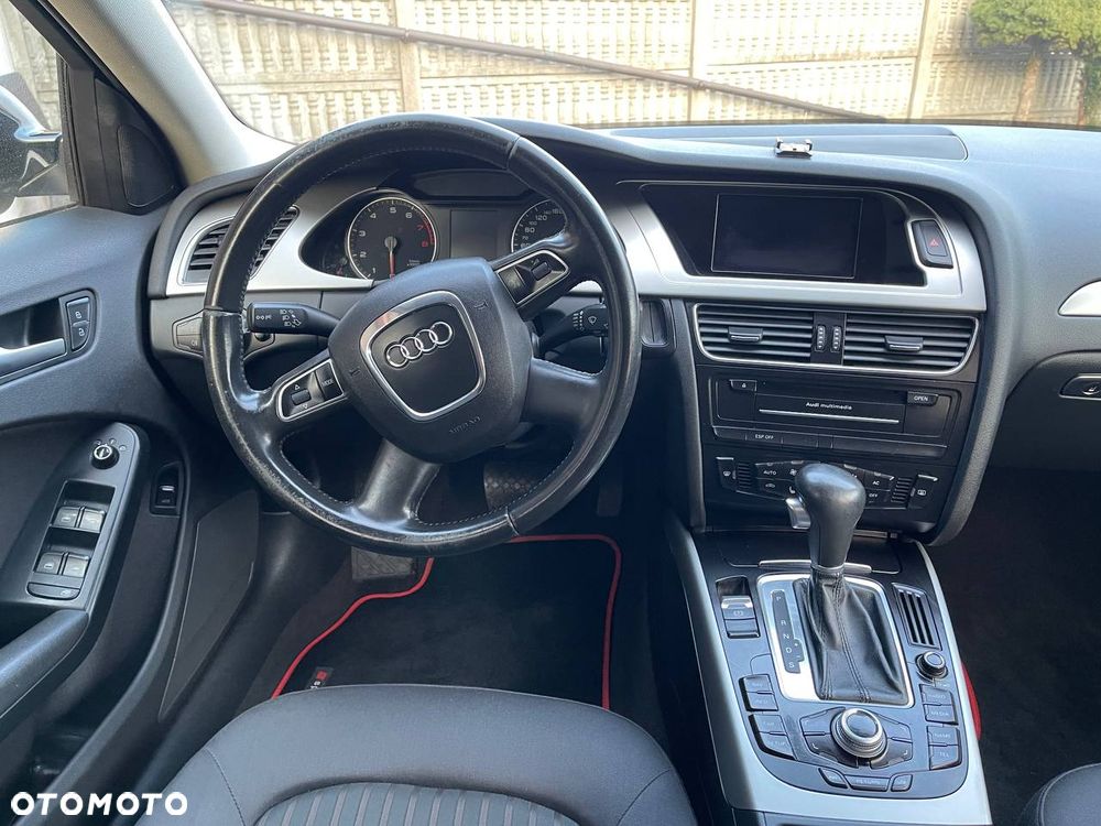 Audi A4 Avant 2.0 TFSI multitronic Attraction - 14