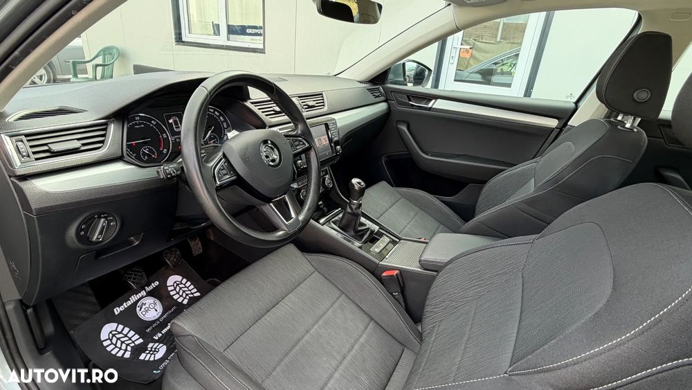 Skoda Superb 2.0 TDI 4x4 Active - 17