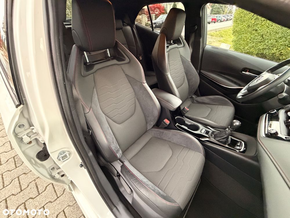 Toyota Corolla 1.2 T Selection - 23