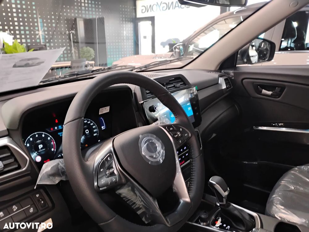 SsangYong Tivoli 1.5 T-GDi 4WD Automatik Sapphire - 24