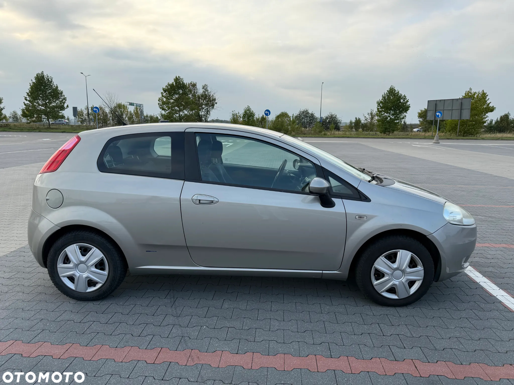 Fiat Grande Punto 1.2 8V Active - 12