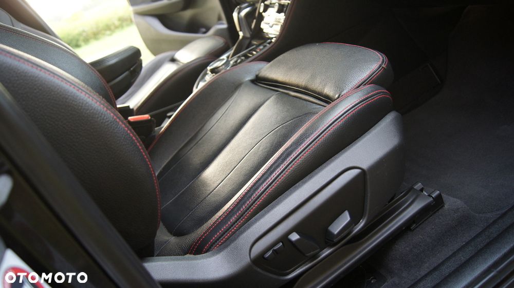 BMW Seria 2 225i Sport-Aut Luxury Line - 36