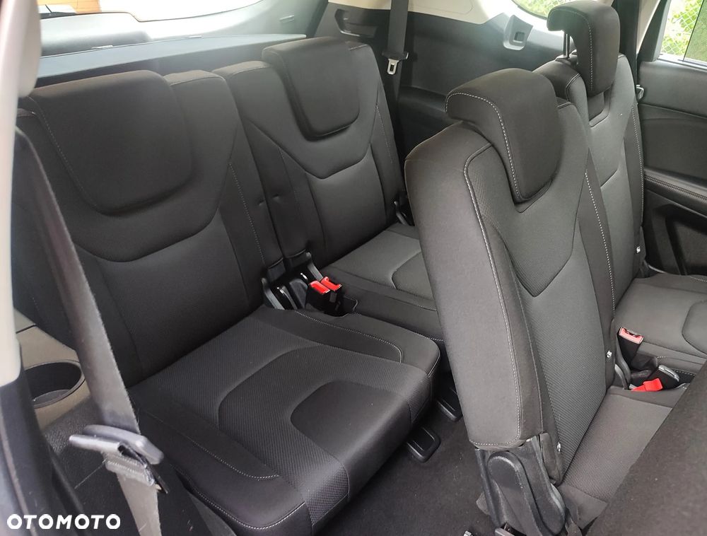 Ford S-Max 2.0 TDCi Titanium - 22