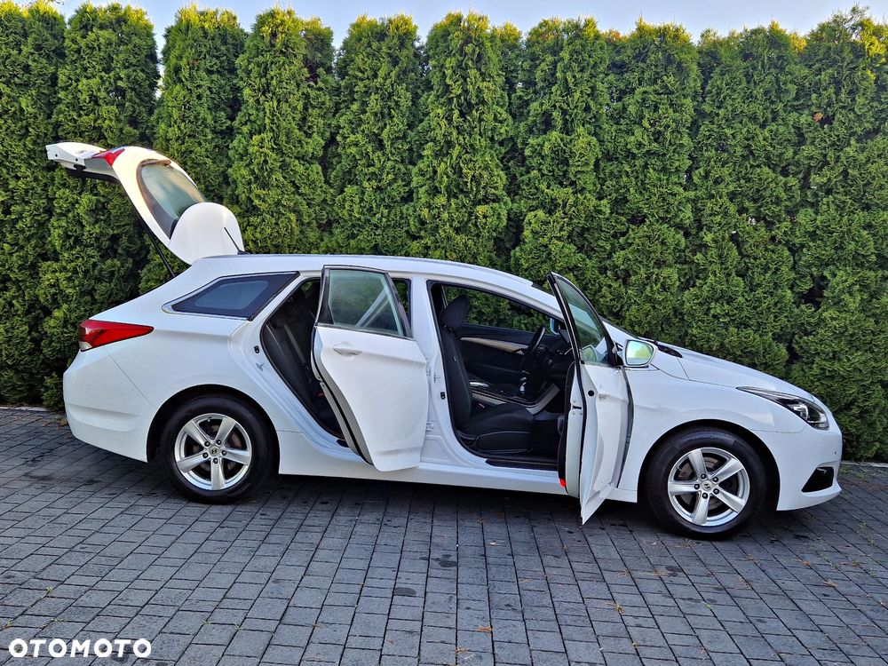 Hyundai i40 - 16