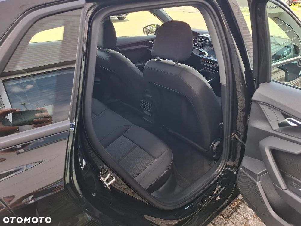 Audi A3 Sportback 35 TFSI mHEV S tronic - 9