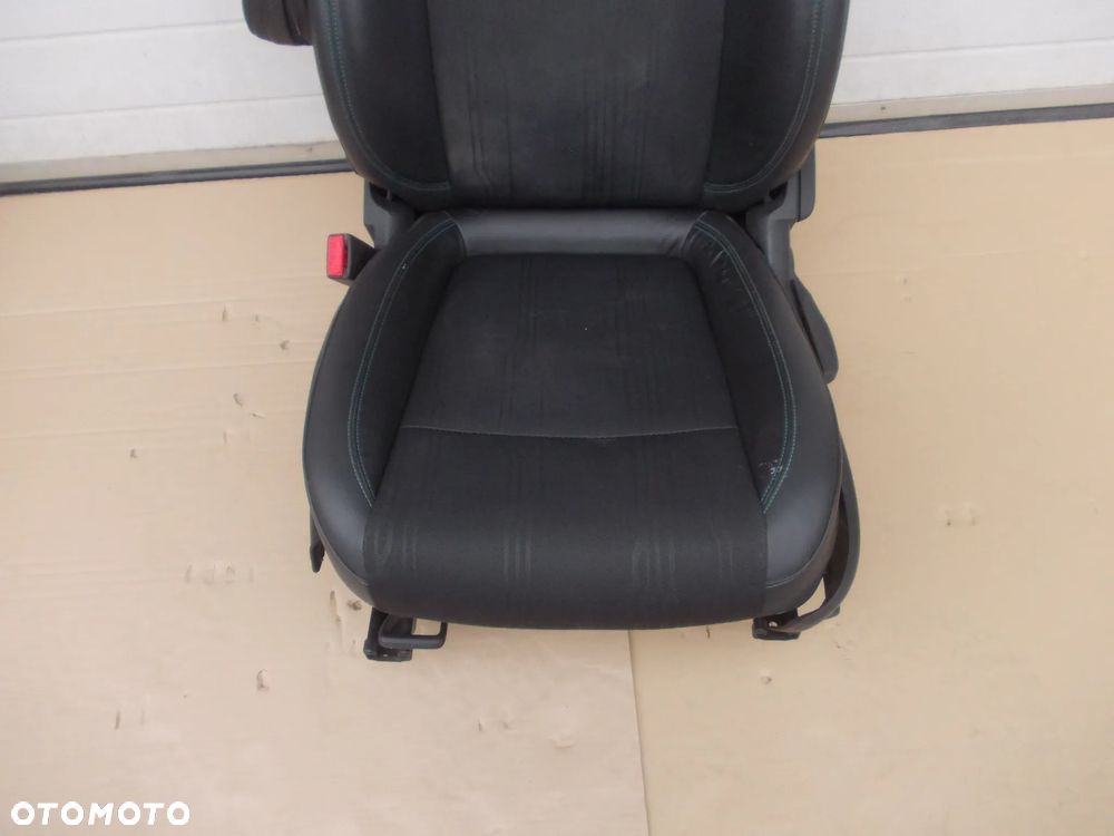 Komplet foteli Chevrolet Trax europa - 16