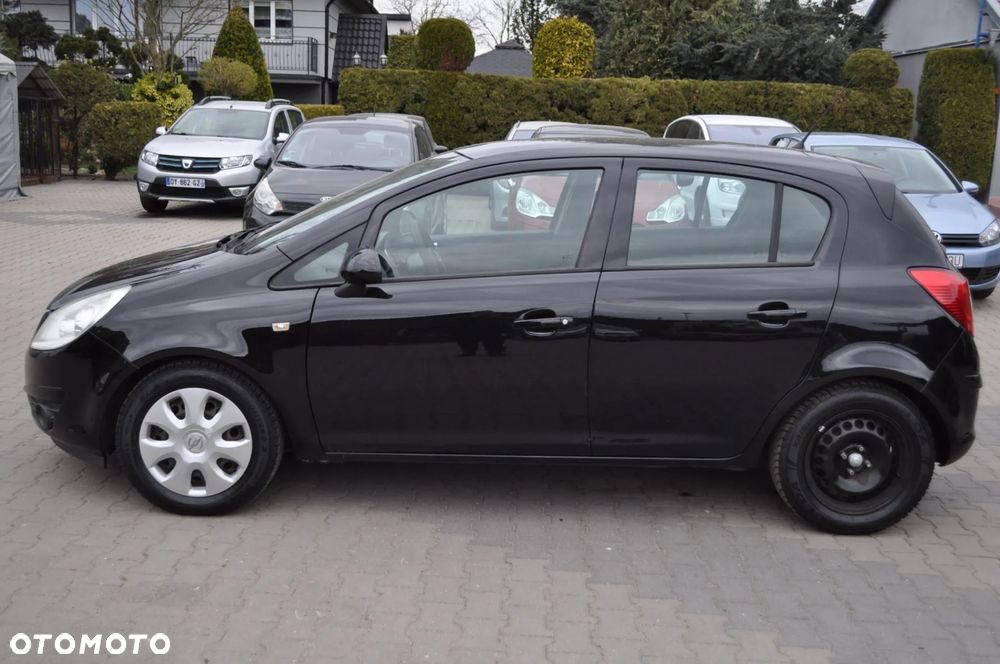 Opel Corsa 1.2 16V Cosmo - 8