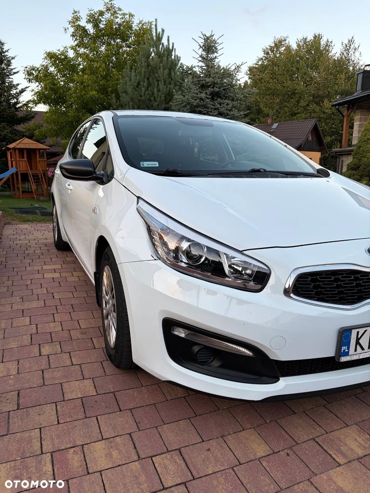 Kia Ceed 1.4 S - 6