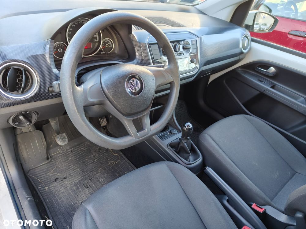 Volkswagen up! 1.0 move - 10