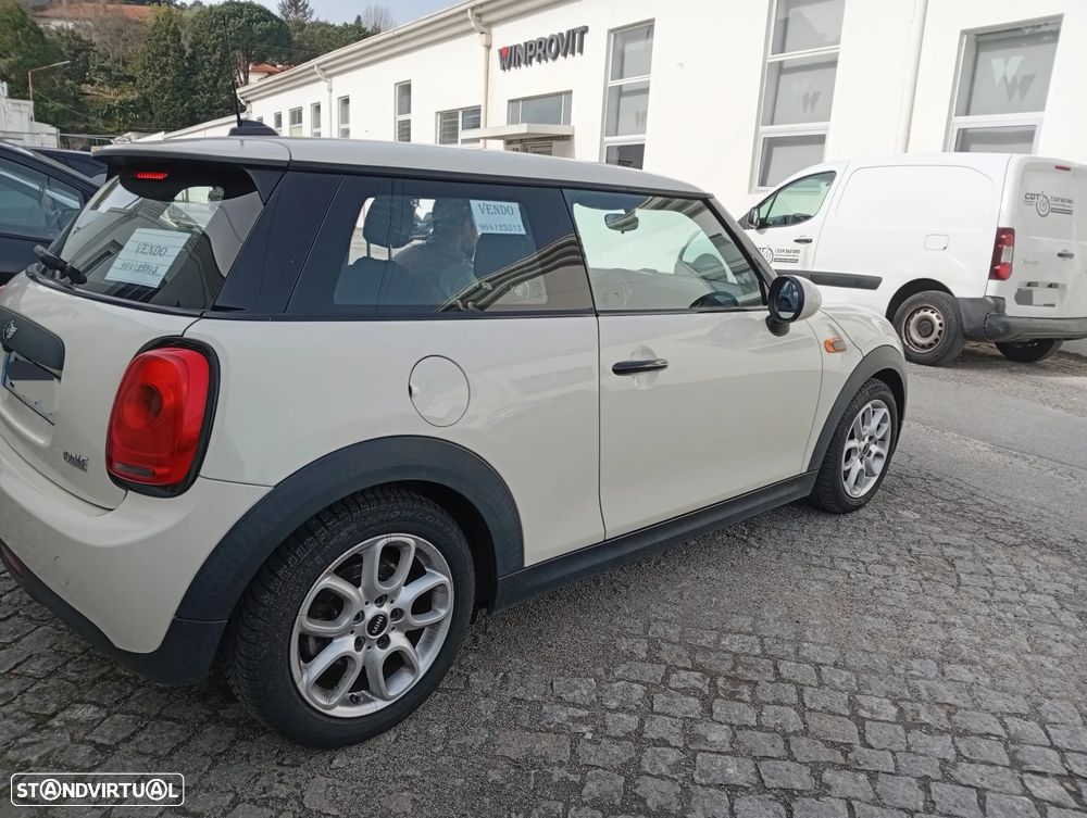MINI 3 Portas One - 2