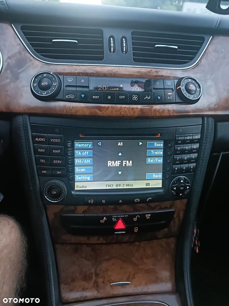Mercedes-Benz CLS - 11