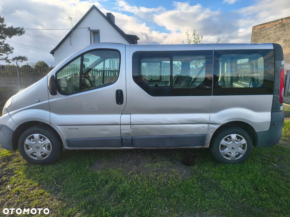 Renault Trafic 2010 photo 4