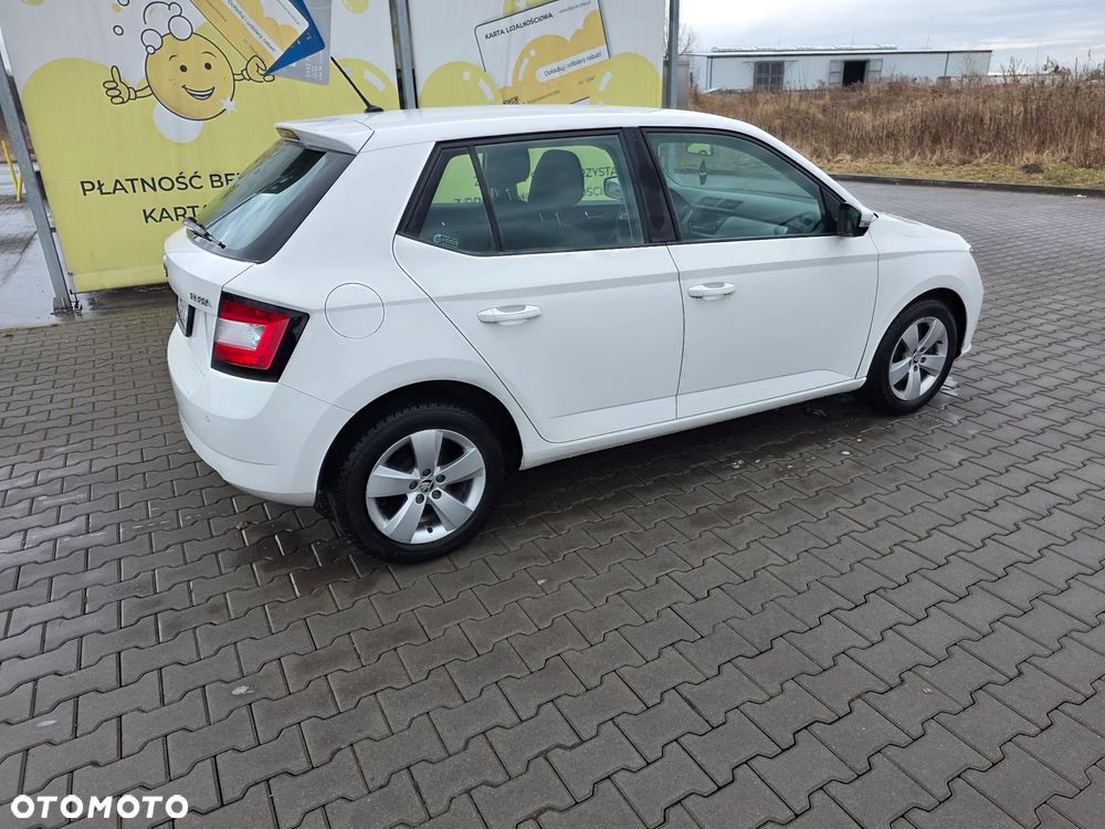 Skoda Fabia 1.0 TSI Ambition - 6