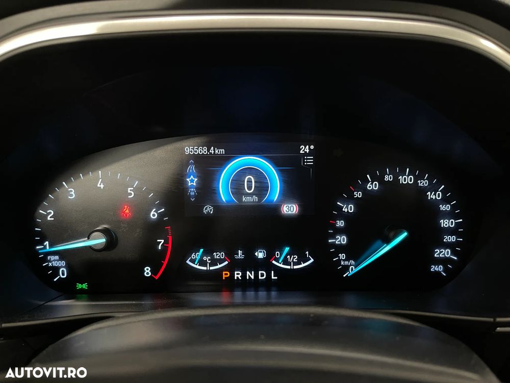 Ford Focus 1.0 EcoBoost Trend Edition - 27
