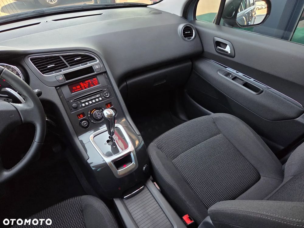 Peugeot 5008 e-HDI 115 ETG6 Stop&Start Allure - 20