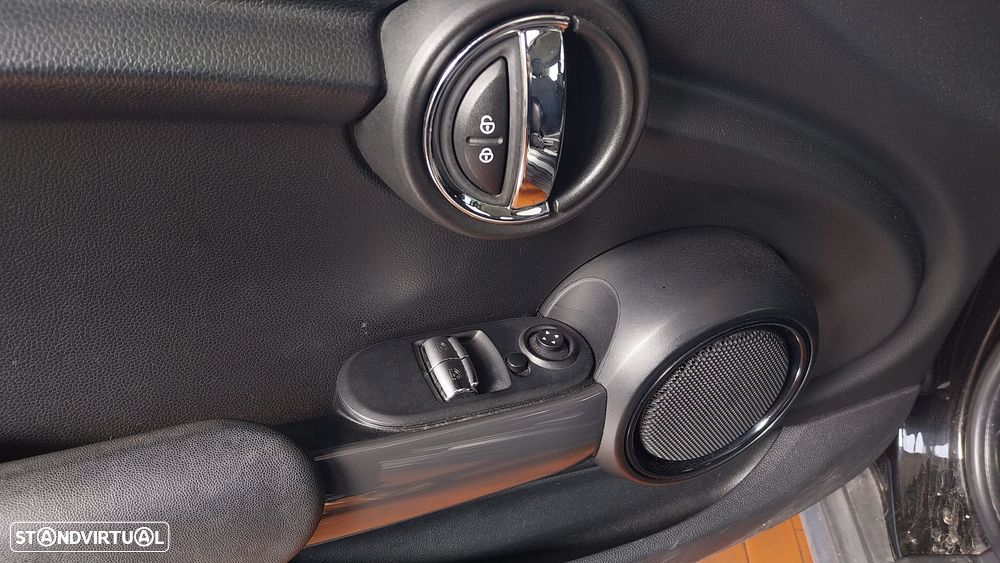 MINI 3 Portas - 4