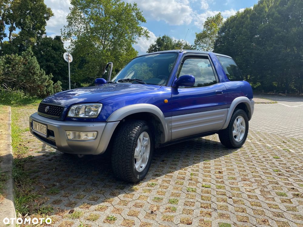 Toyota RAV4 2.0 - 1
