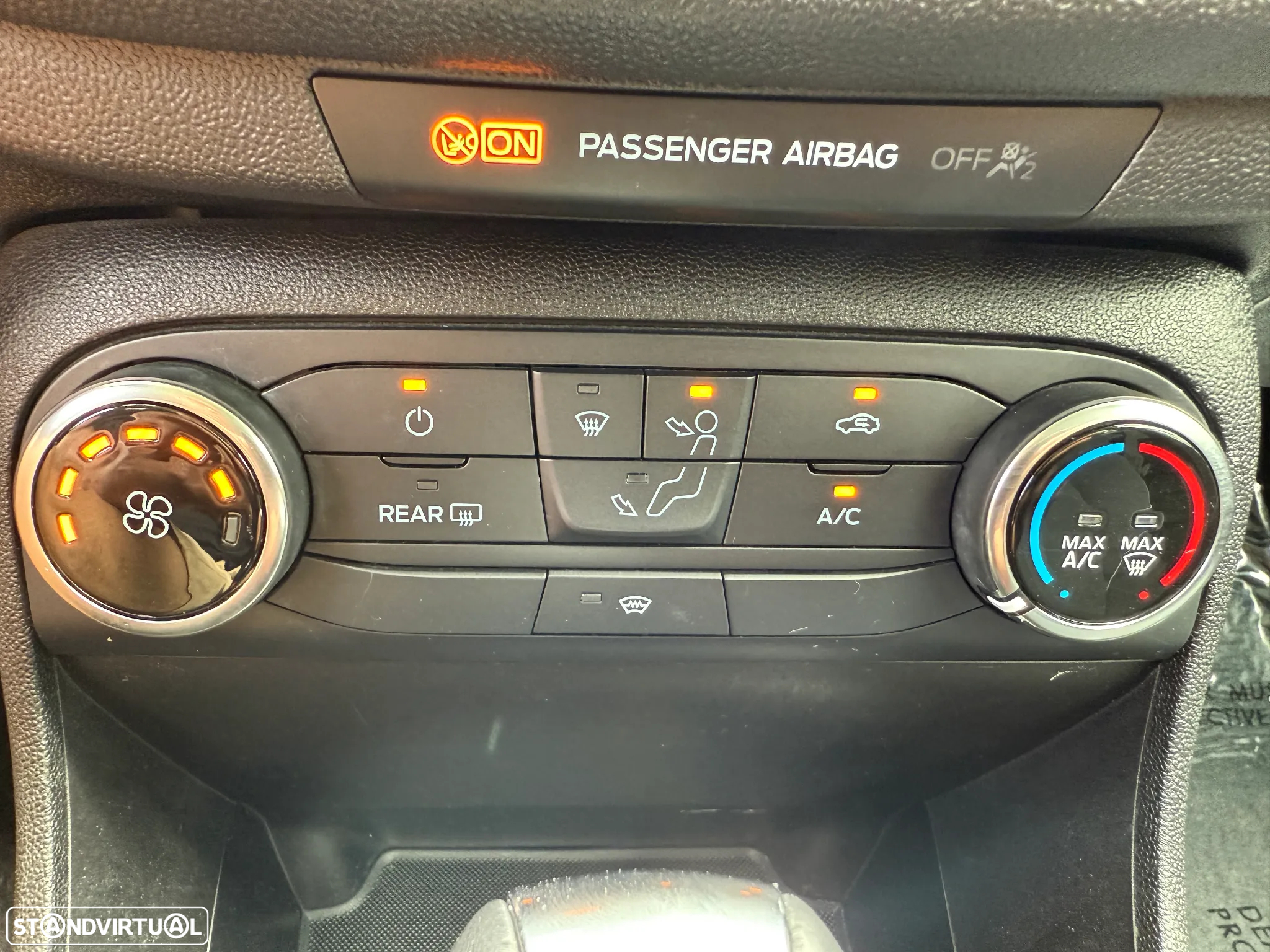 Ford Fiesta 1.0 EcoBoost Active+ Aut. - 35