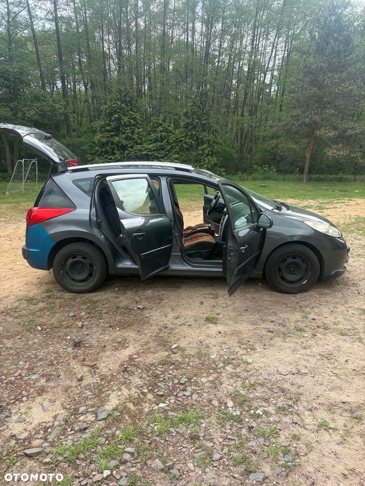 Peugeot 207 1.6 HDi - 18