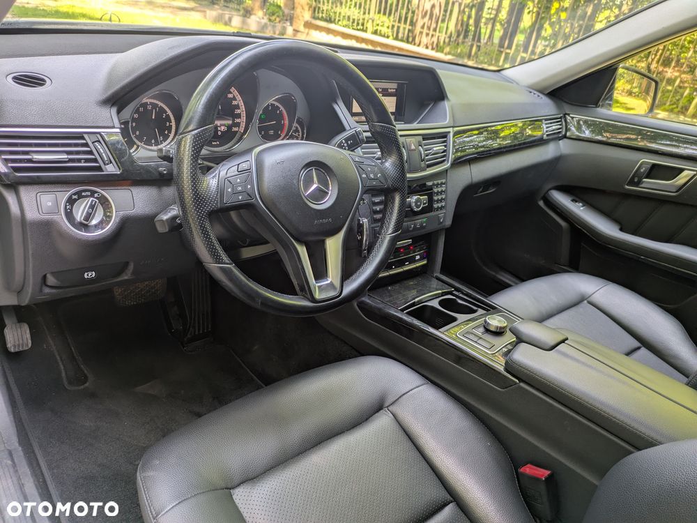 Mercedes-Benz Klasa E 250 CDI 4Matic 7G-TRONIC Avantgarde - 13