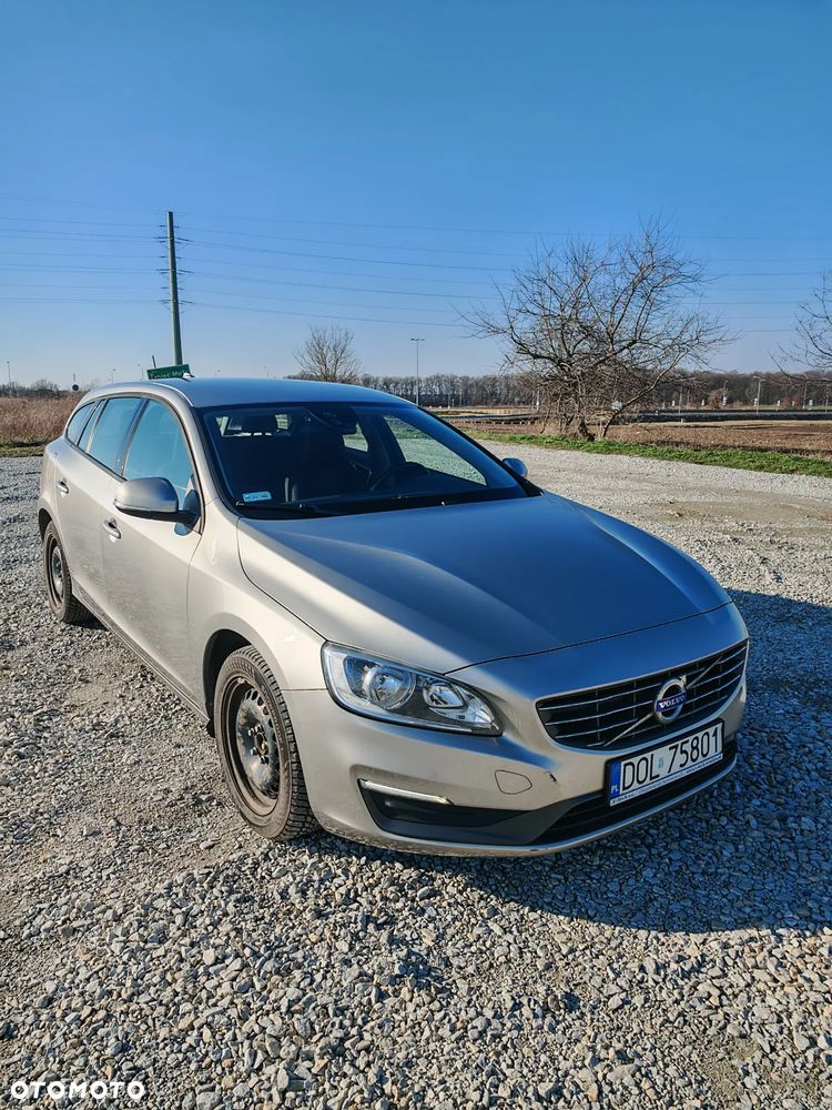 Volvo V60 D2 Kinetic - 3