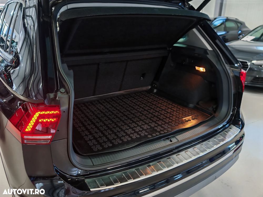 Volkswagen Tiguan 2.0 TDI SCR 4MOTION (BlueMotion Techn.) DSG Highline - 30