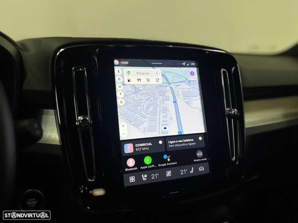 Volvo XC 40 2.0 B3 Black Edition - 29