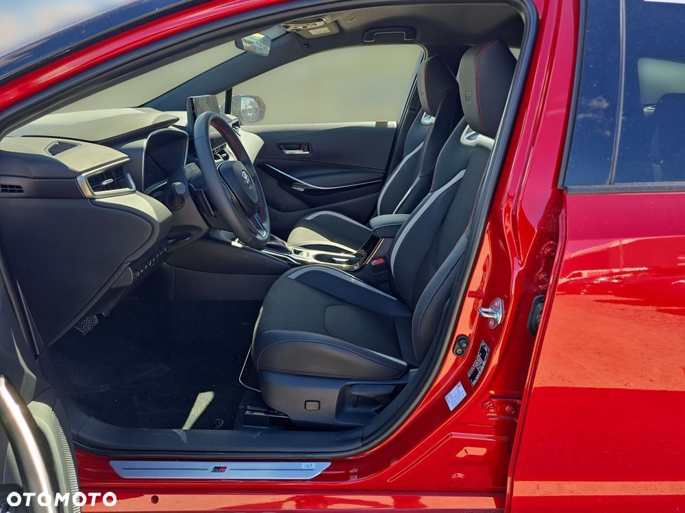 Toyota Corolla 2.0 Hybrid GR Sport - 14