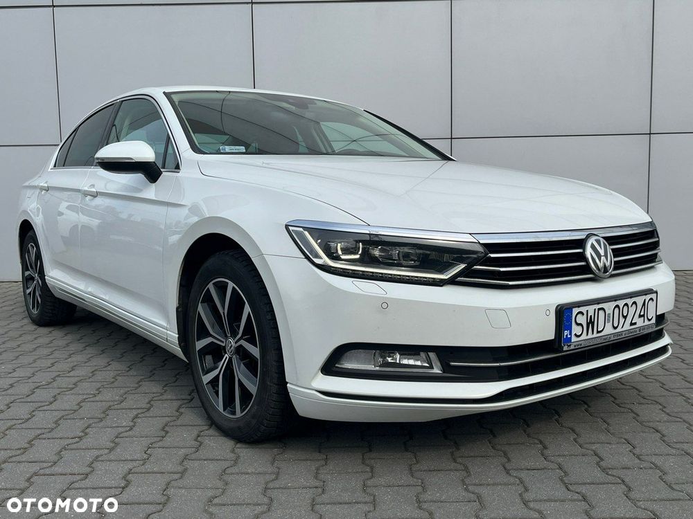 Volkswagen Passat - 5