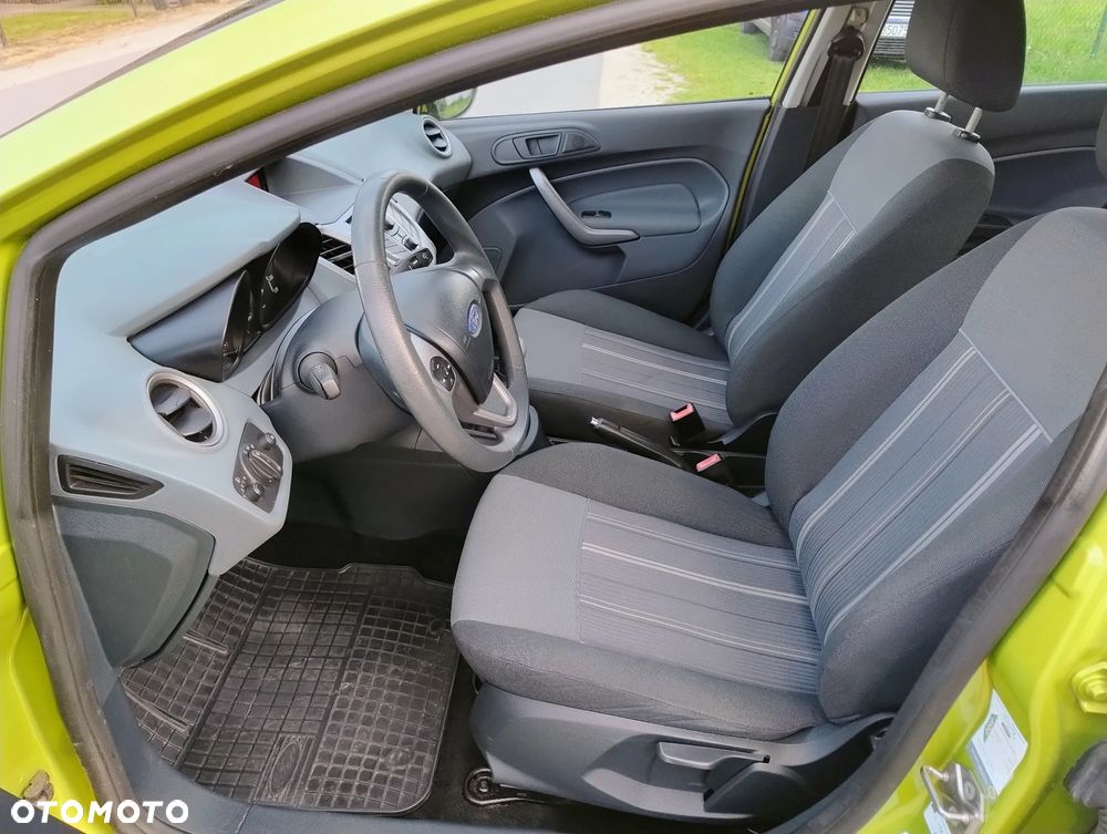 Ford Fiesta 1.25 Viva - 10