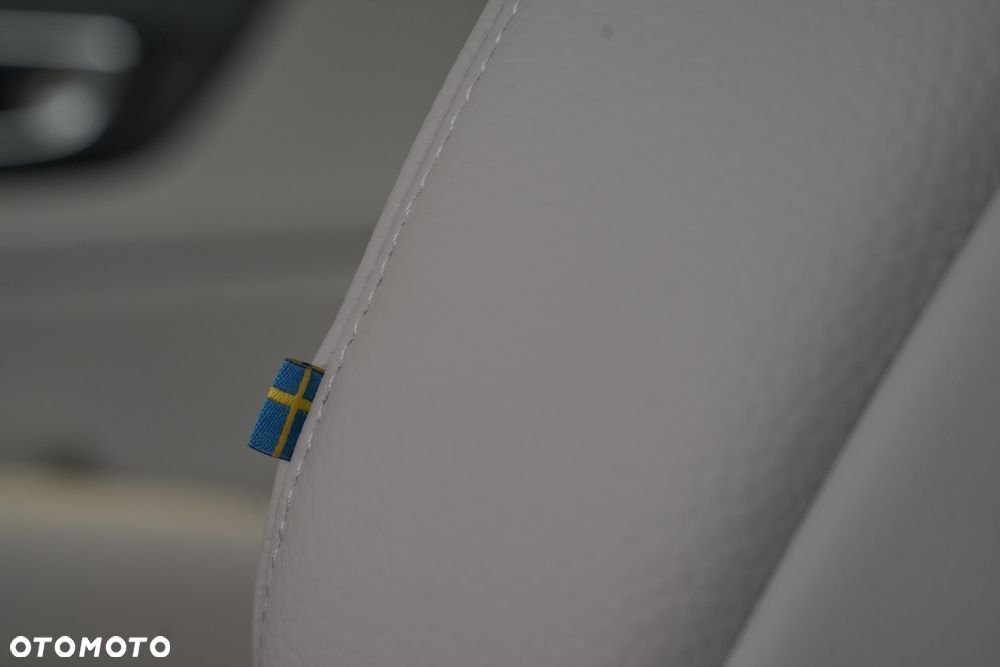 Volvo V60 B4 B Plus Bright - 22